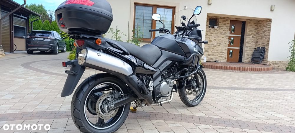 Suzuki V-STROM - 8