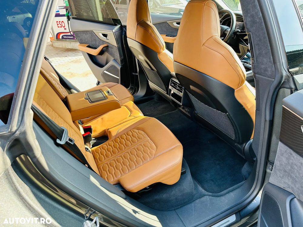 Audi RS Q8 TFSI quattro tiptronic - 10