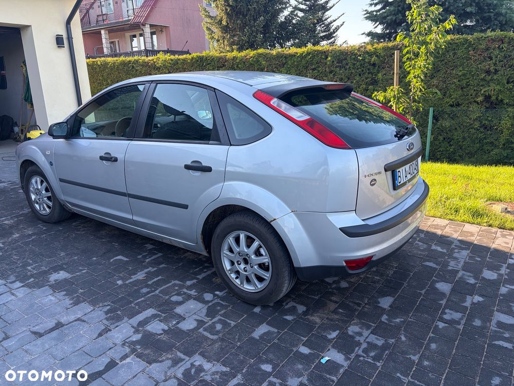 Ford Focus 1.6 TDCi Ambiente - 3
