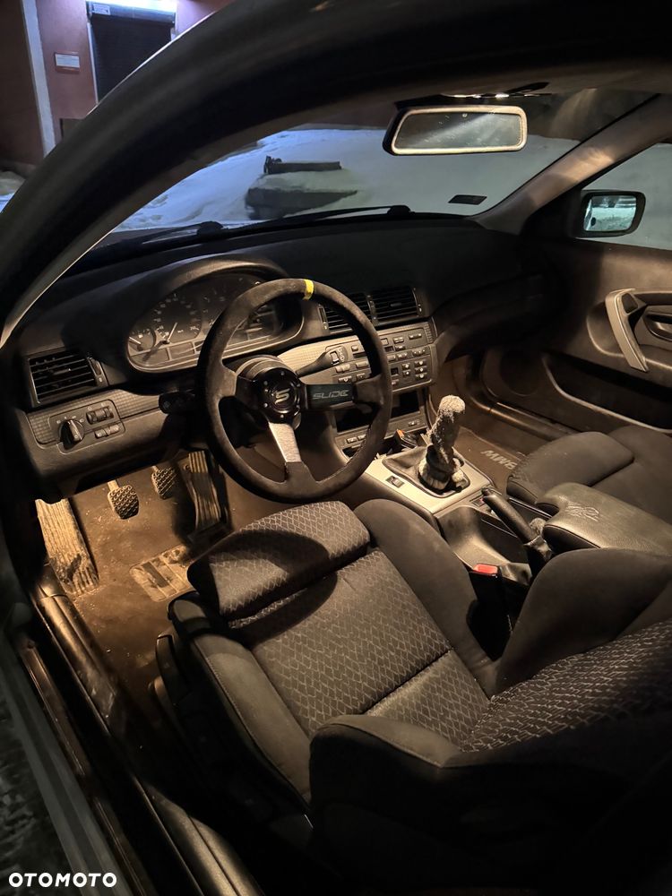 BMW Seria 3 316i - 5