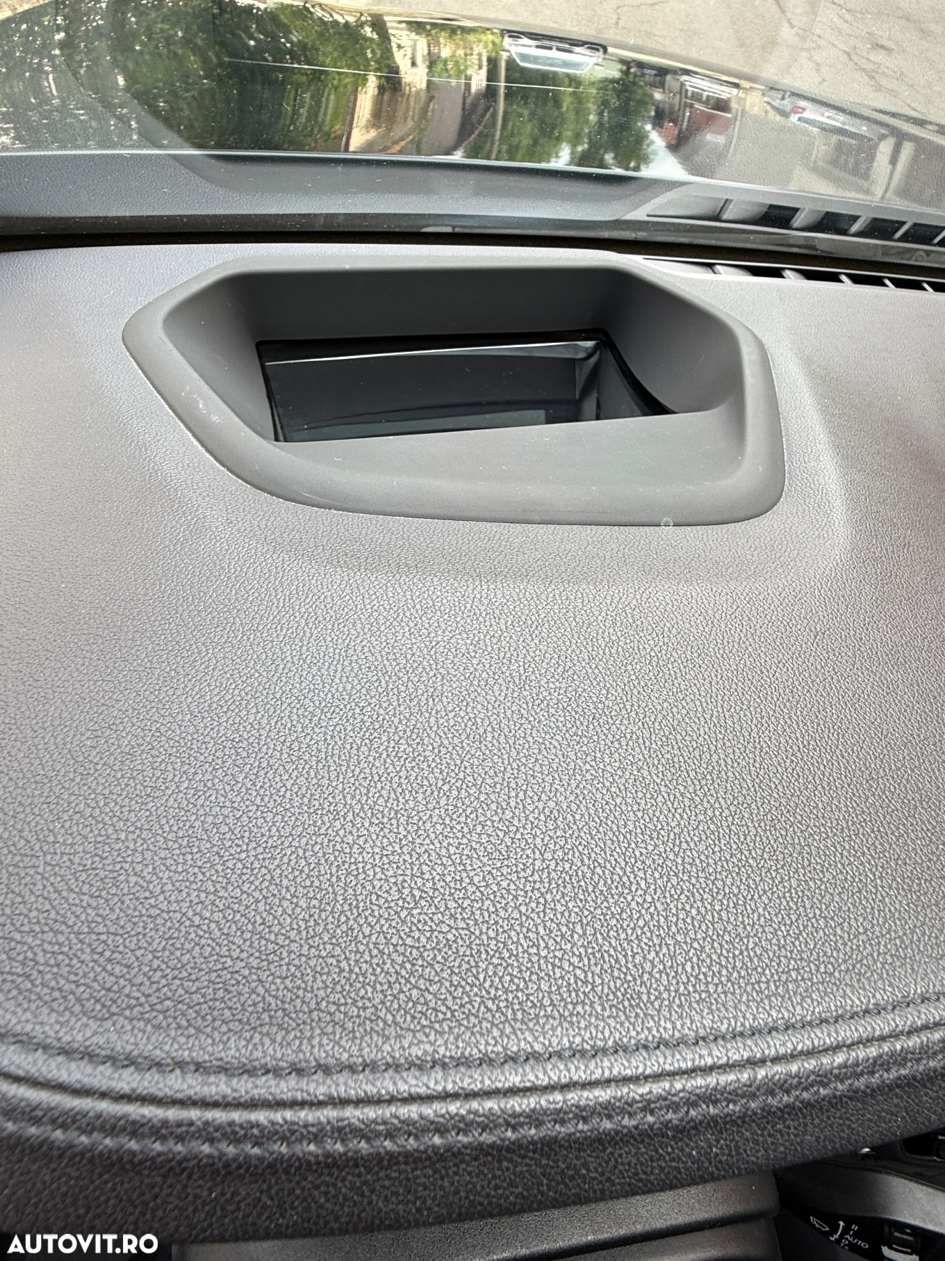 BMW Seria 5 520d AT - 13