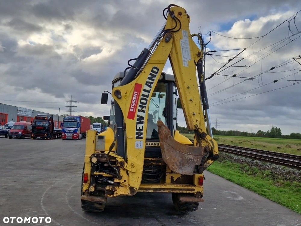 New Holland B115C - 4
