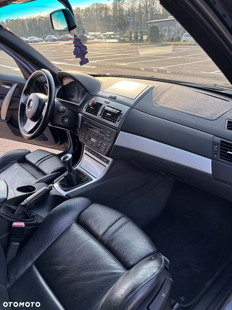 BMW X3 2.0d - 13