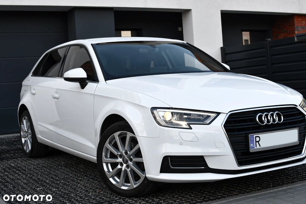 Audi A3 Sportback 1.6 TDI Sport S tronic - 1