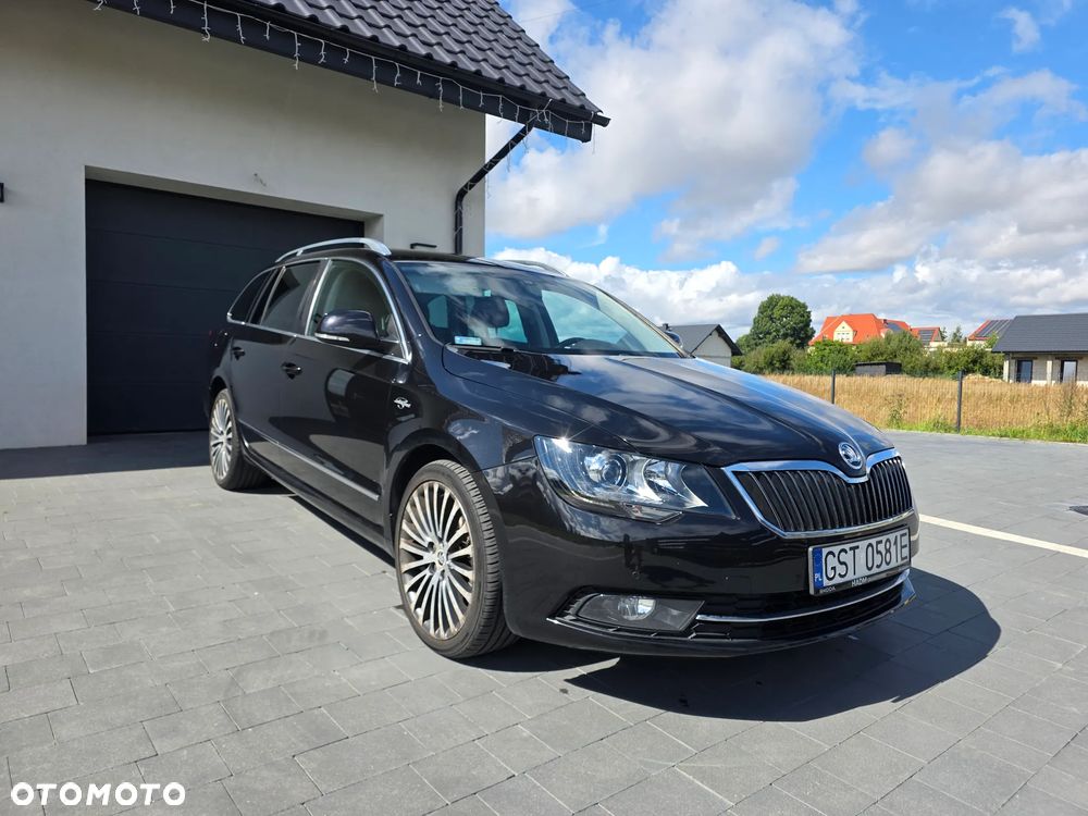 Skoda Superb 2.0 TDI 4x4 L&K DSG - 2