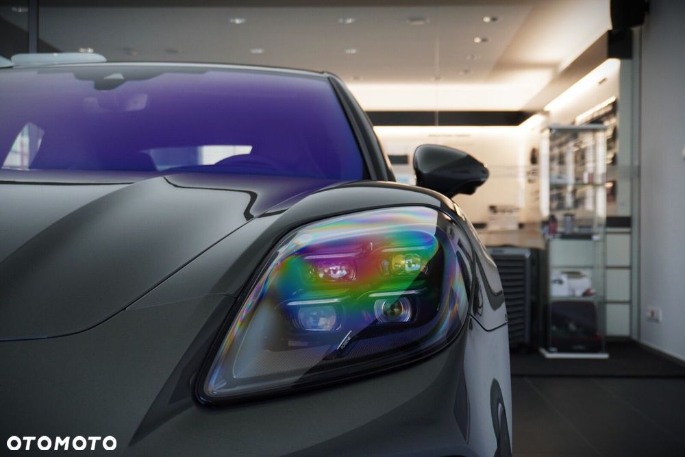 Porsche Panamera - 6