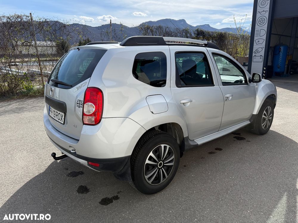 Dacia Duster 1.5 dCi 4x4 Laureate - 11
