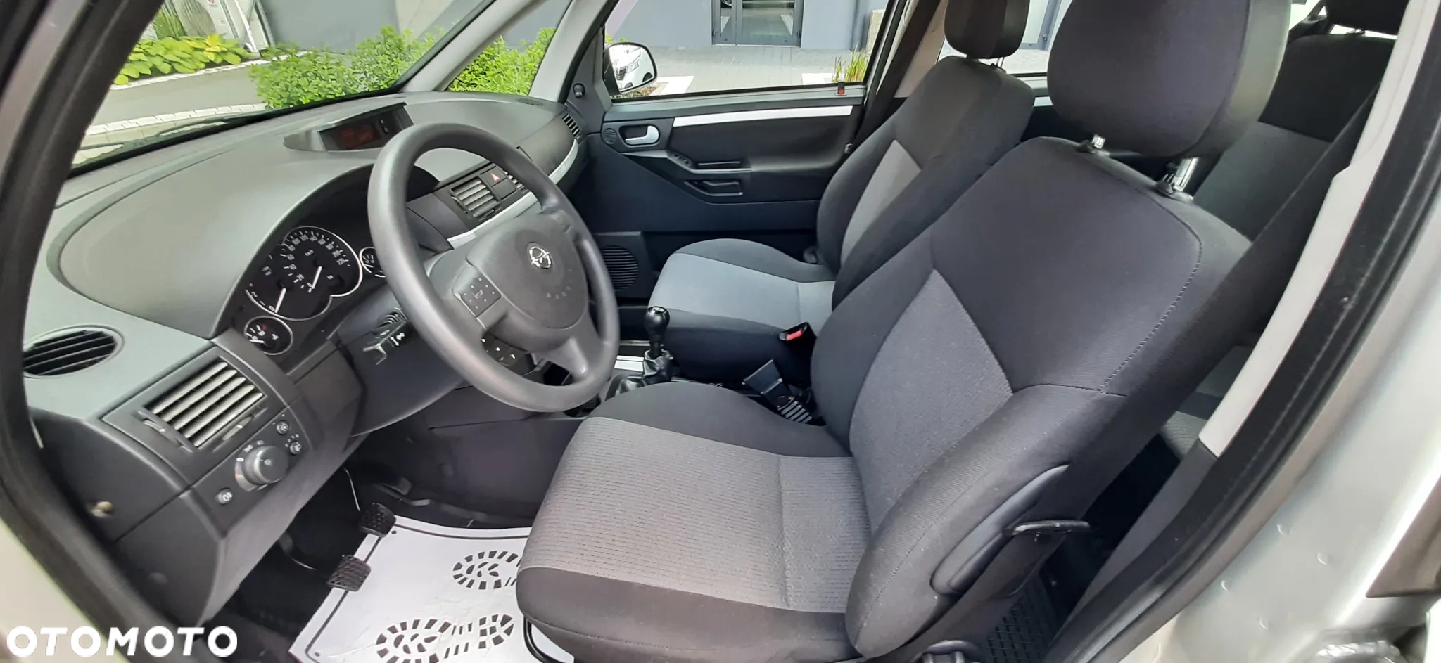 Opel Meriva - 38