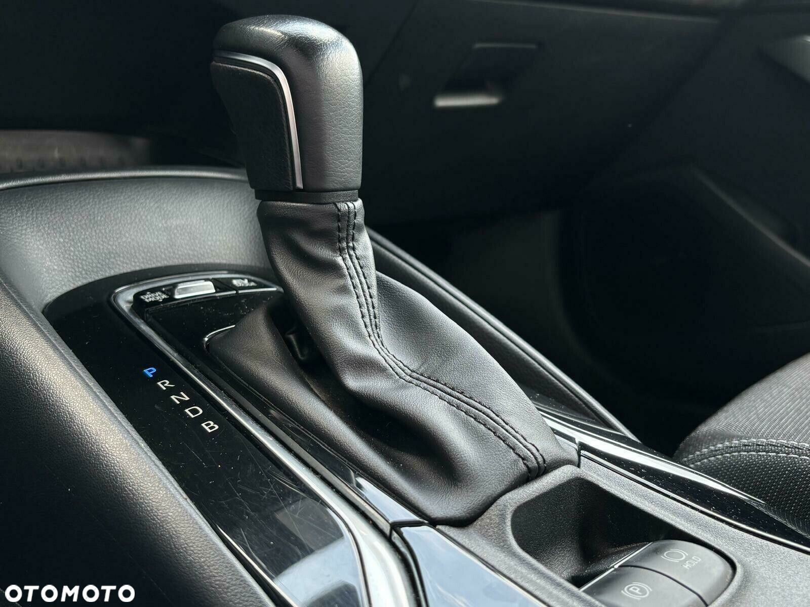Toyota Corolla - 15