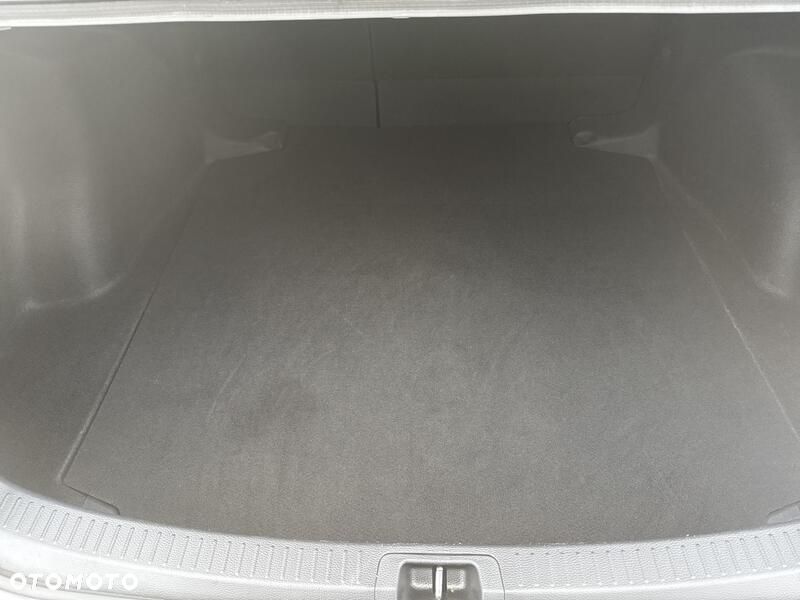 Toyota Corolla 1.5 Active - 22