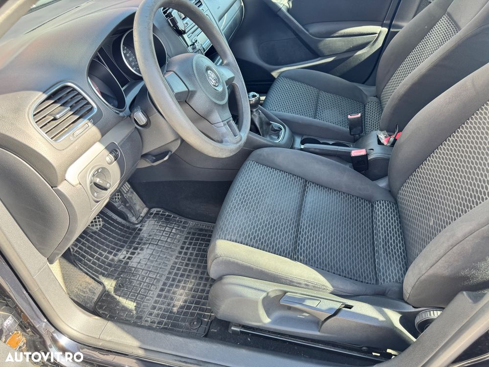 Volkswagen Golf - 15