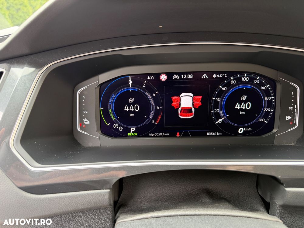 Volkswagen Tiguan - 15