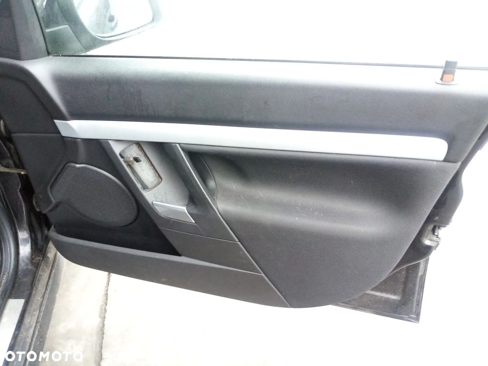 OPEL VECTRA C GTS Z18XE 02 - 05 - RADIO RADIOODTWARZACZ - 23