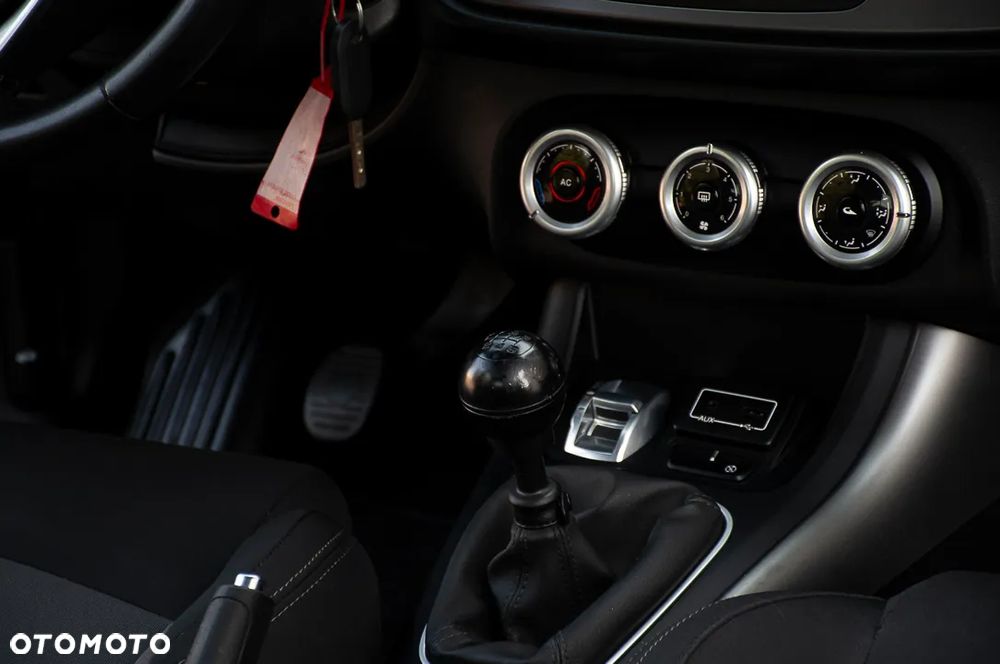 Alfa Romeo Giulietta 1.4 TB 16V Multiair Super - 22