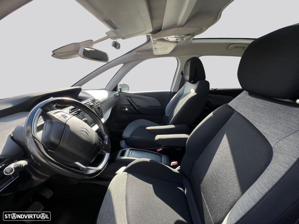 Citroën C4 Picasso - 11