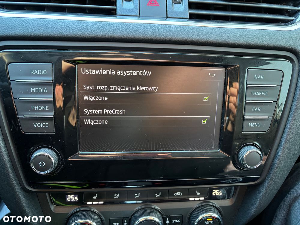 Skoda Octavia 1.4 TSI DSG Drive - 33