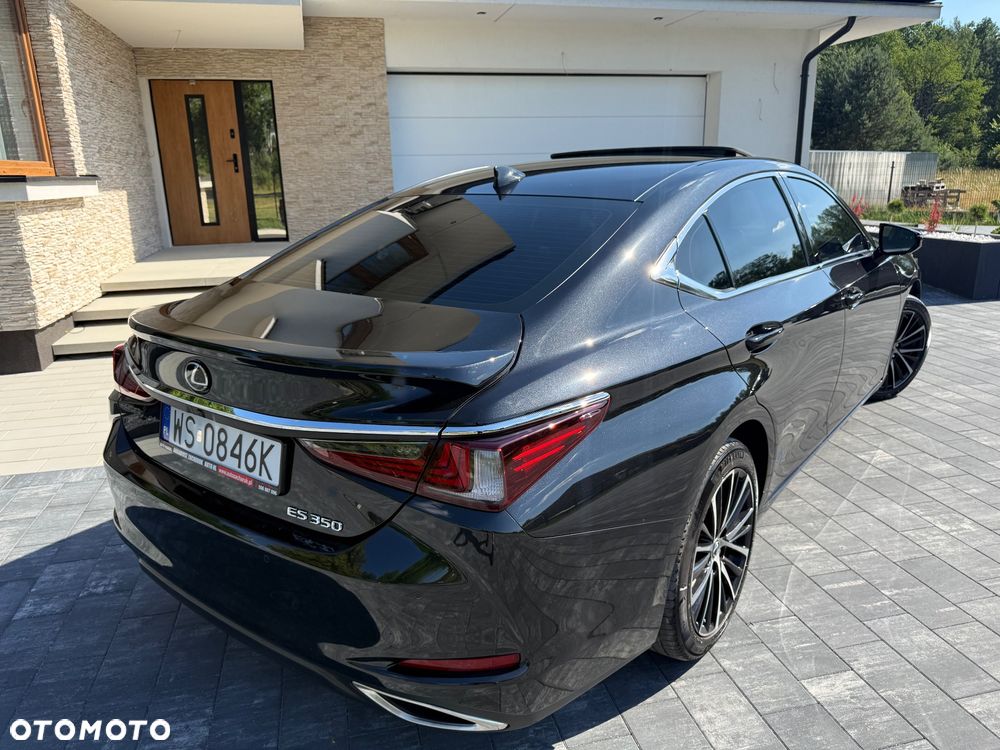 Lexus ES - 13