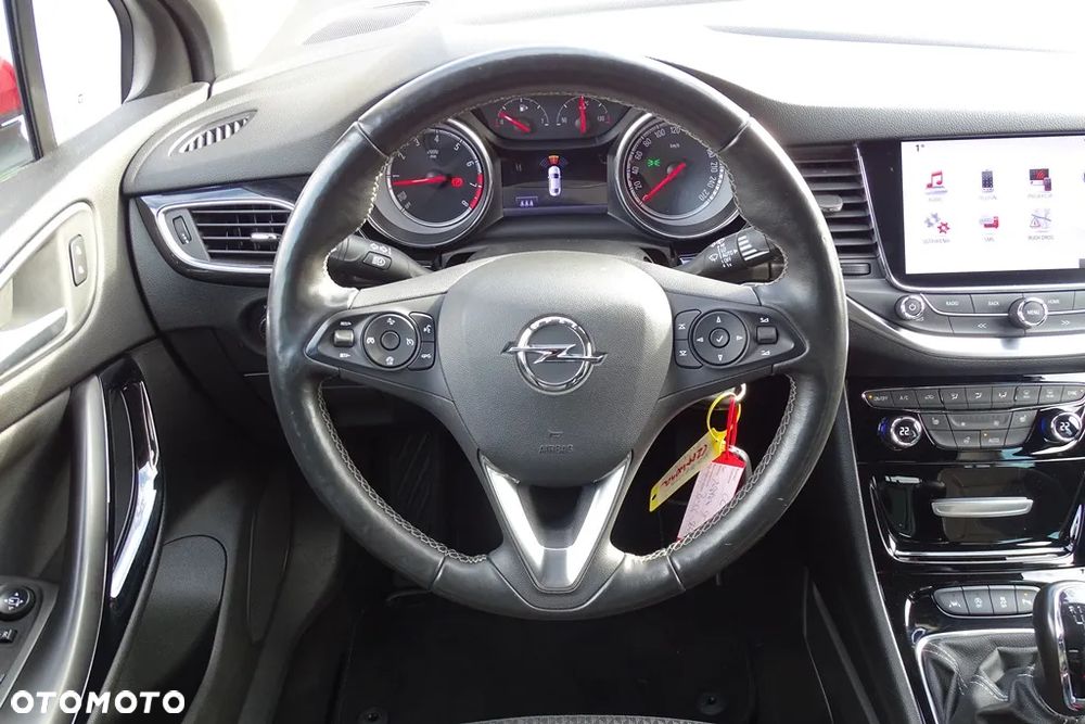 Opel Astra 1.4 Turbo Sports Tourer Innovation - 29