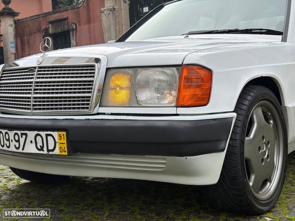 Mercedes-Benz W201 (1982-1993) 190 E 1.8 - 4