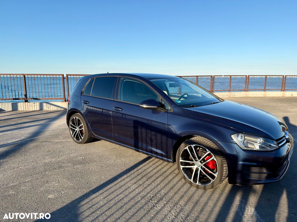 Volkswagen Golf 2.0 TDI DPF BMT Comfortline - 2