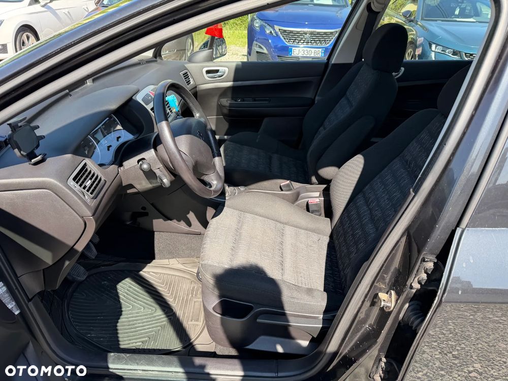Peugeot 307 - 23