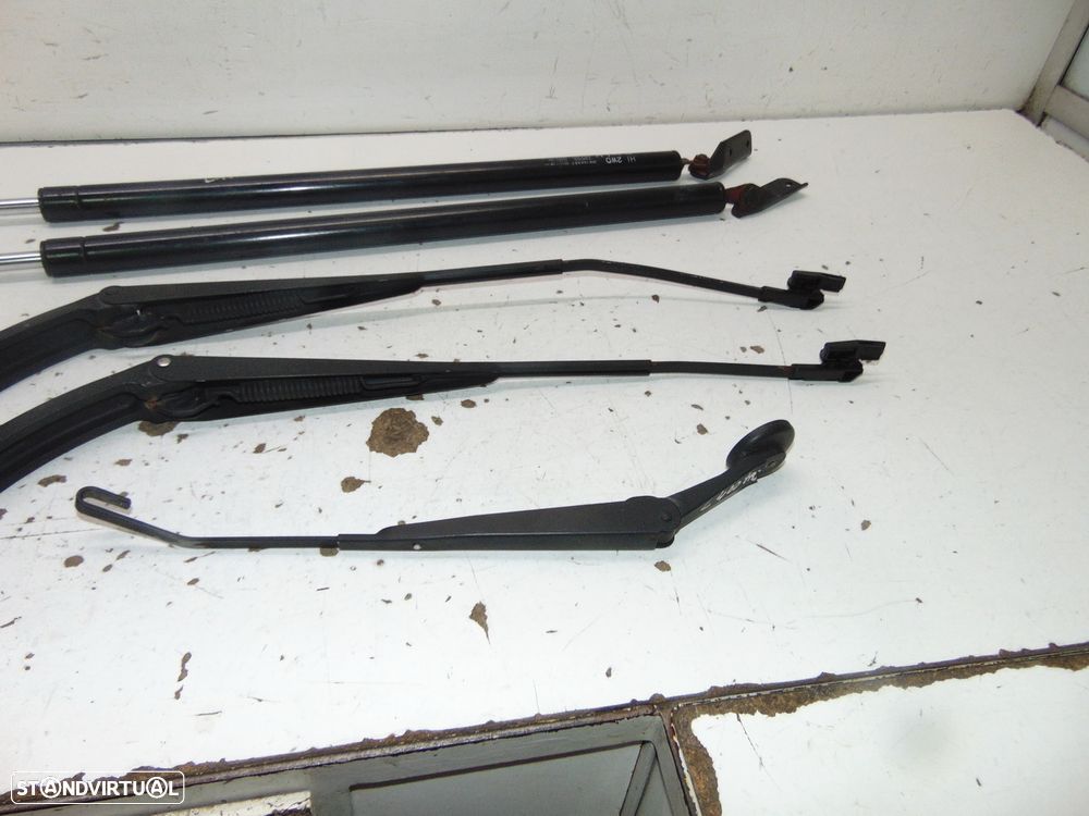 Mitsubishi L400 amortecedores mala/Hastes - 3