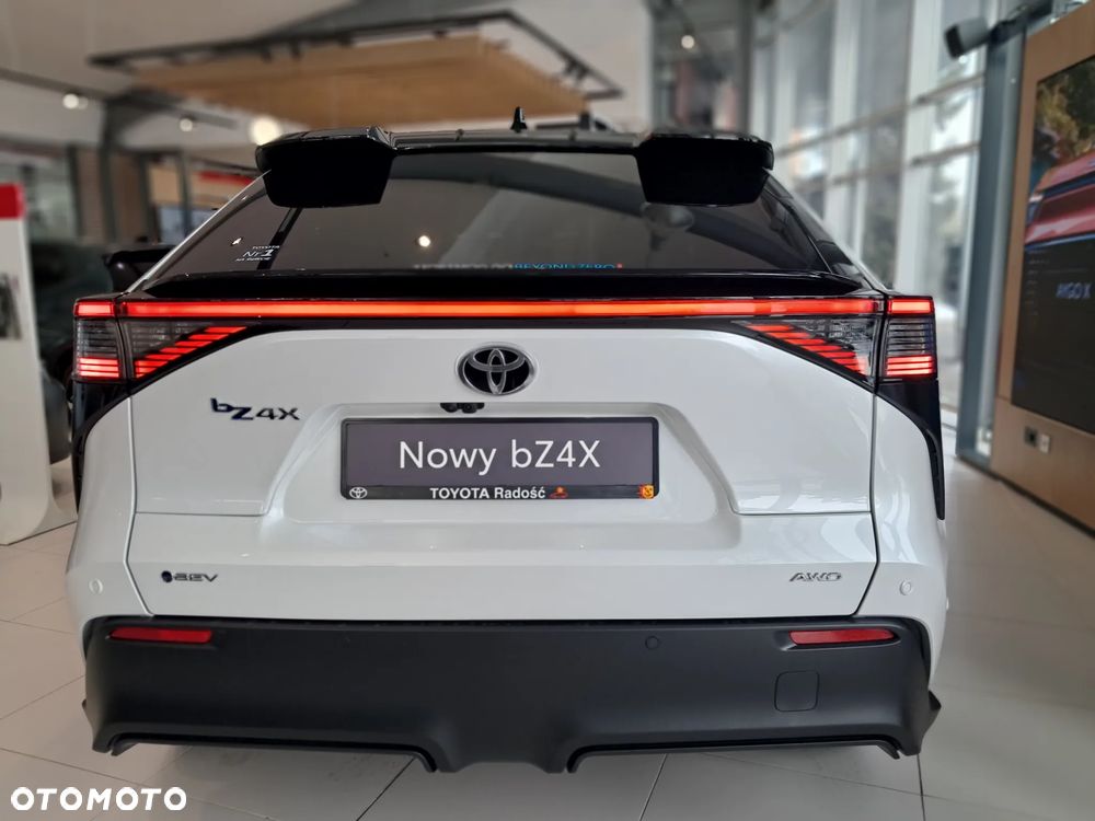 Toyota bZ4X 73.1kWh 4x4 Executive - 15