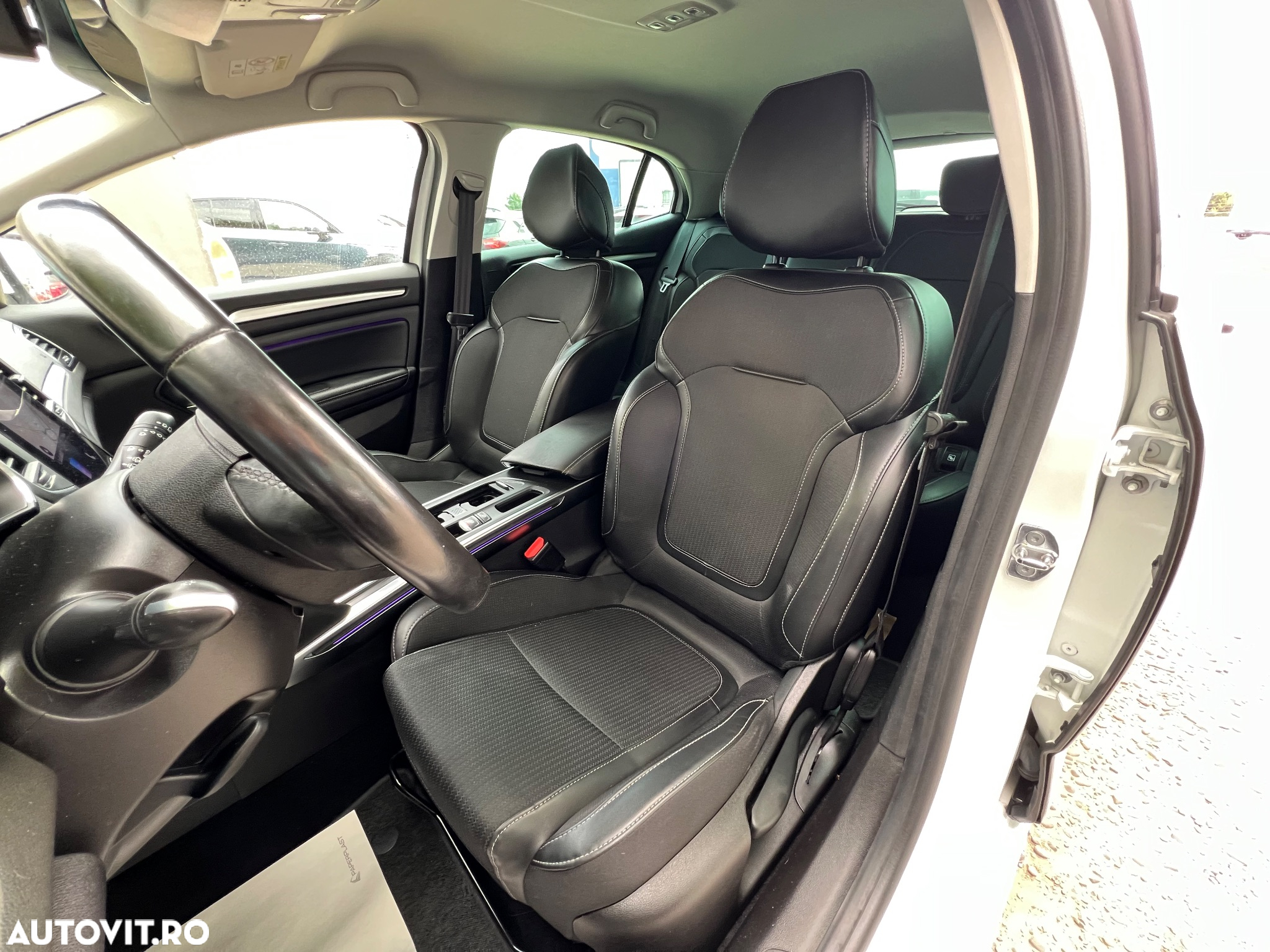 Renault Megane BLUE dCi 115 INTENS - 12
