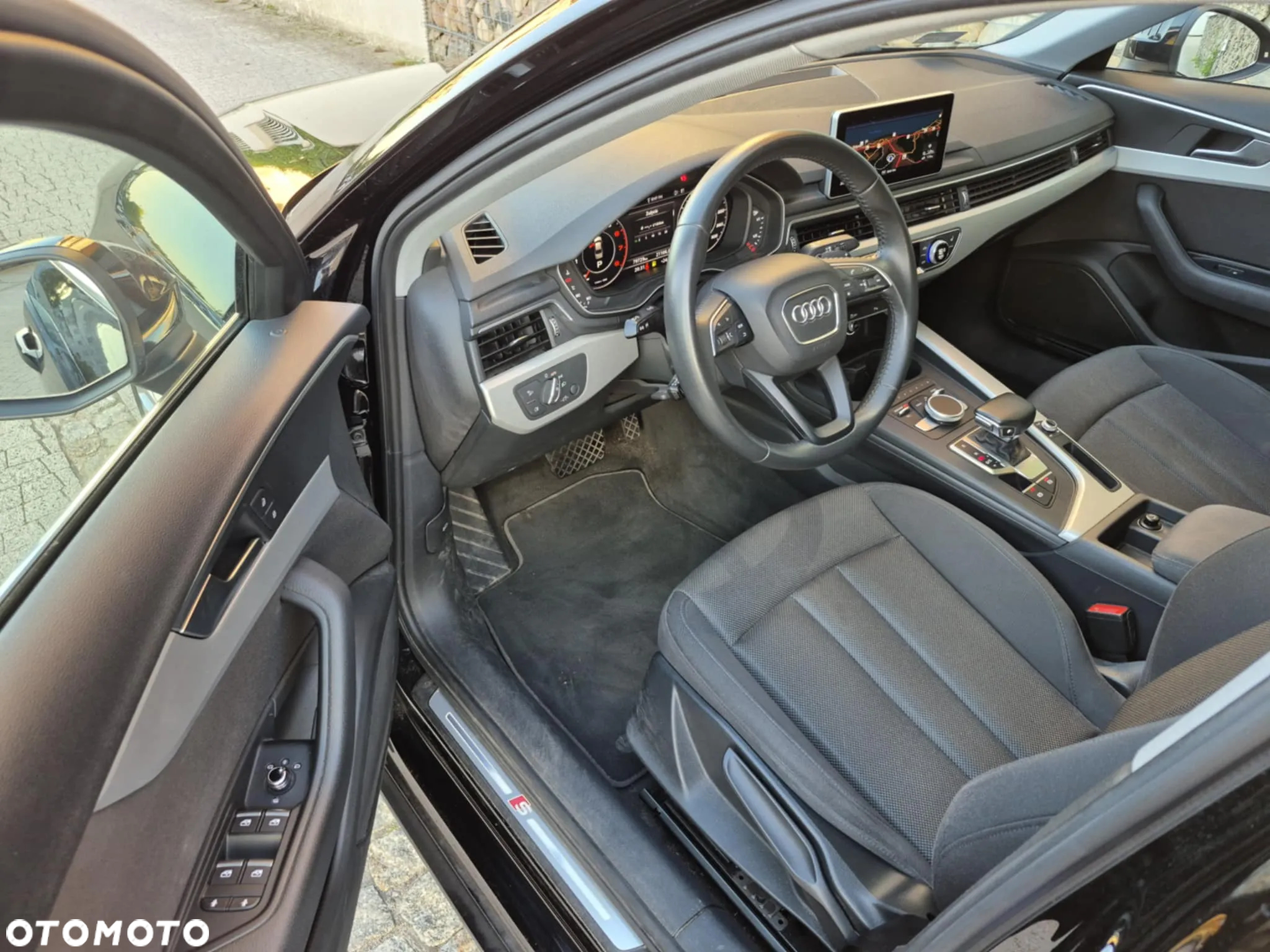 Audi A4 35 TFSI S tronic - 7