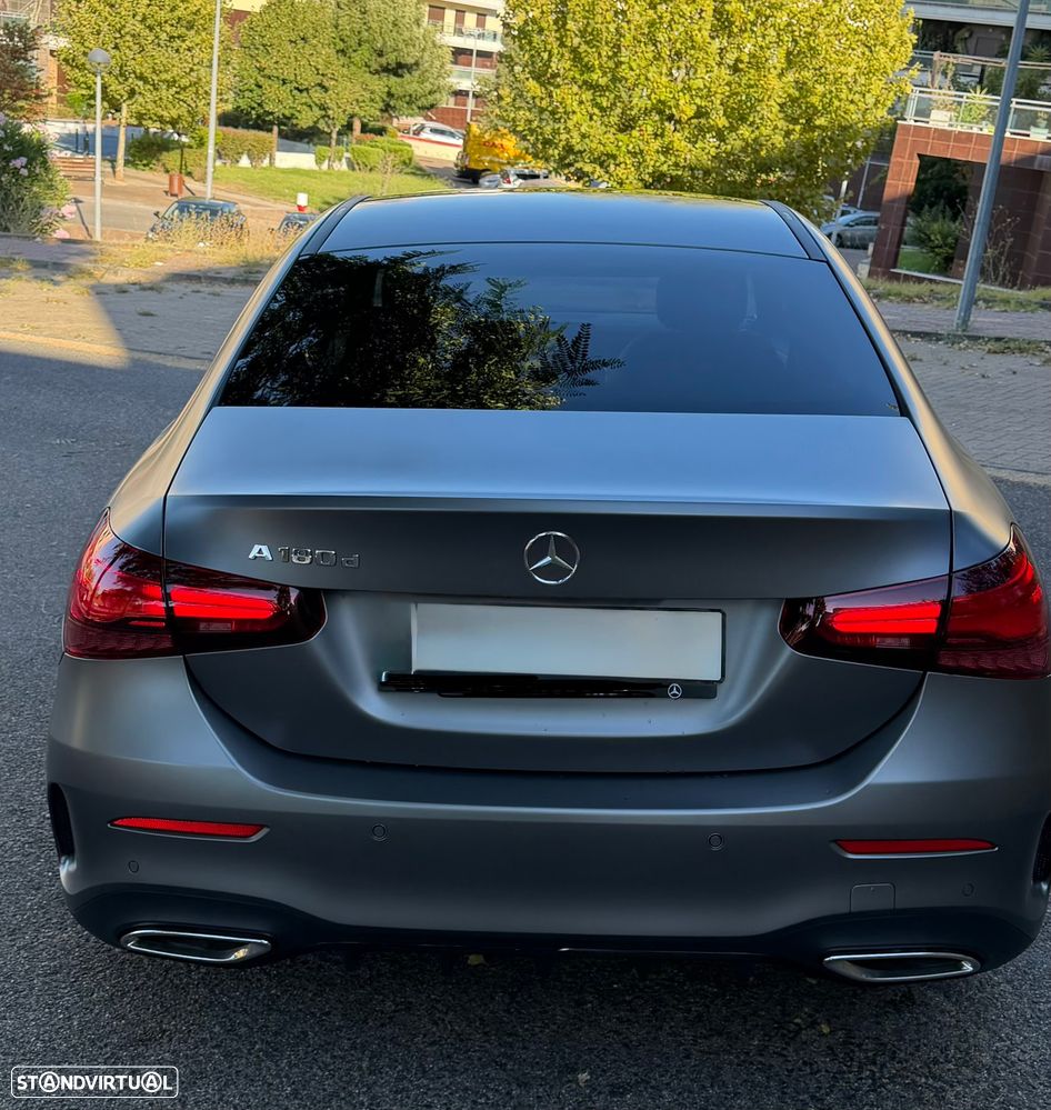 Mercedes-Benz A 180 Limousine d AMG Line Aut. - 5