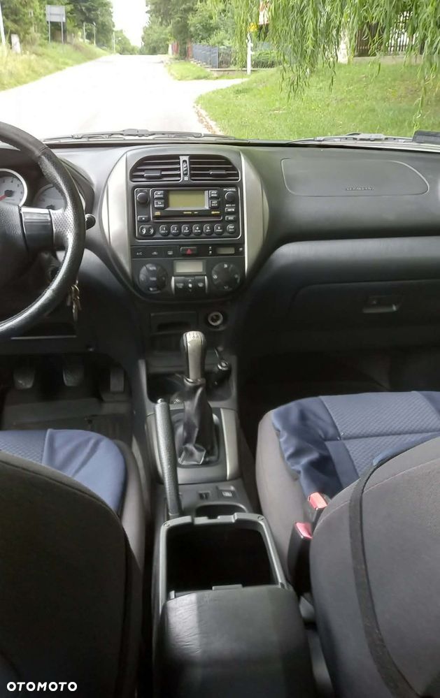 Toyota RAV4 2.0 D-4D 4x4 - 7