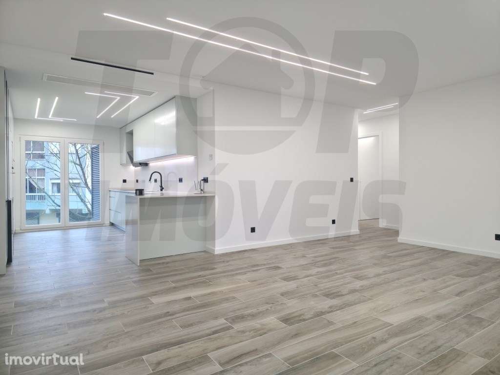 Apartamento T3 - Garagem - Vale Figueira - 575.000€ - Grande imagem: 5/16