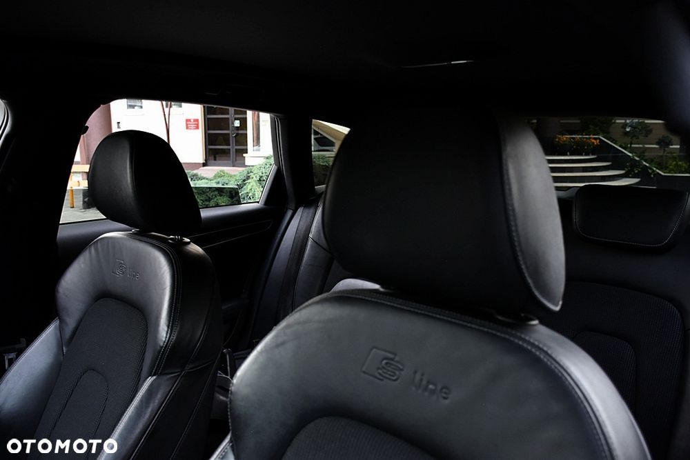 Audi A4 Avant 2.0 TDI Quattro S tronic - 21