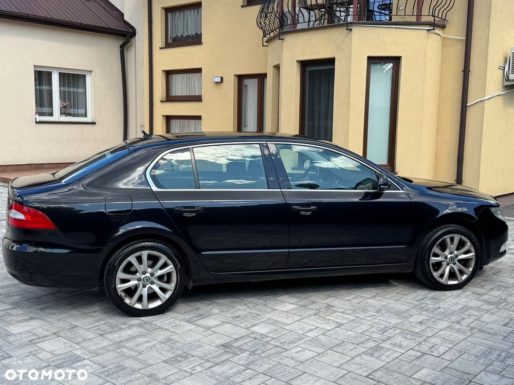 Skoda Superb 2.0 TDI Elegance - 6