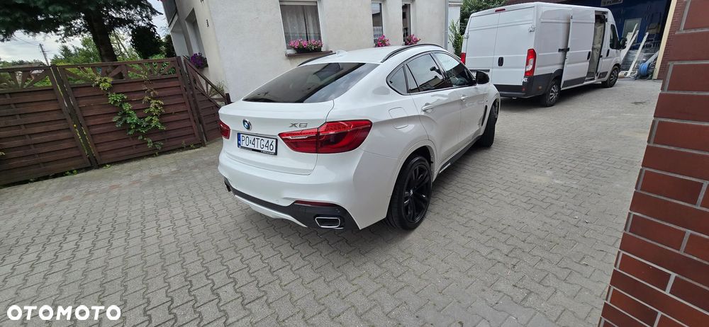 BMW X6 xDrive30d - 15