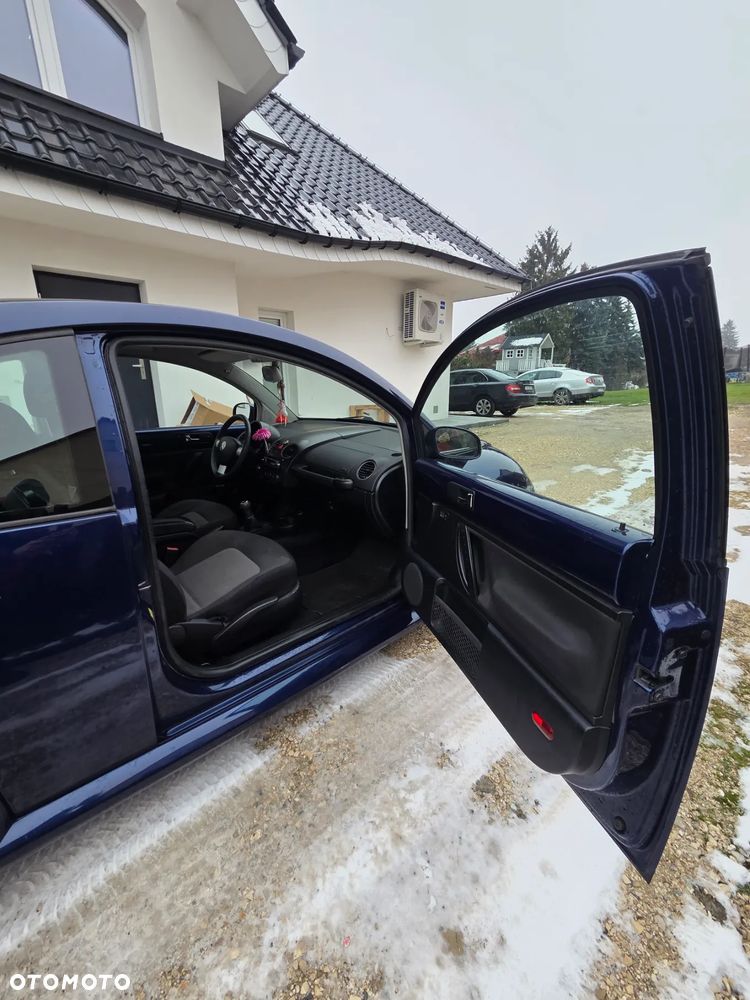 Volkswagen New Beetle 1.9 TDI - 9