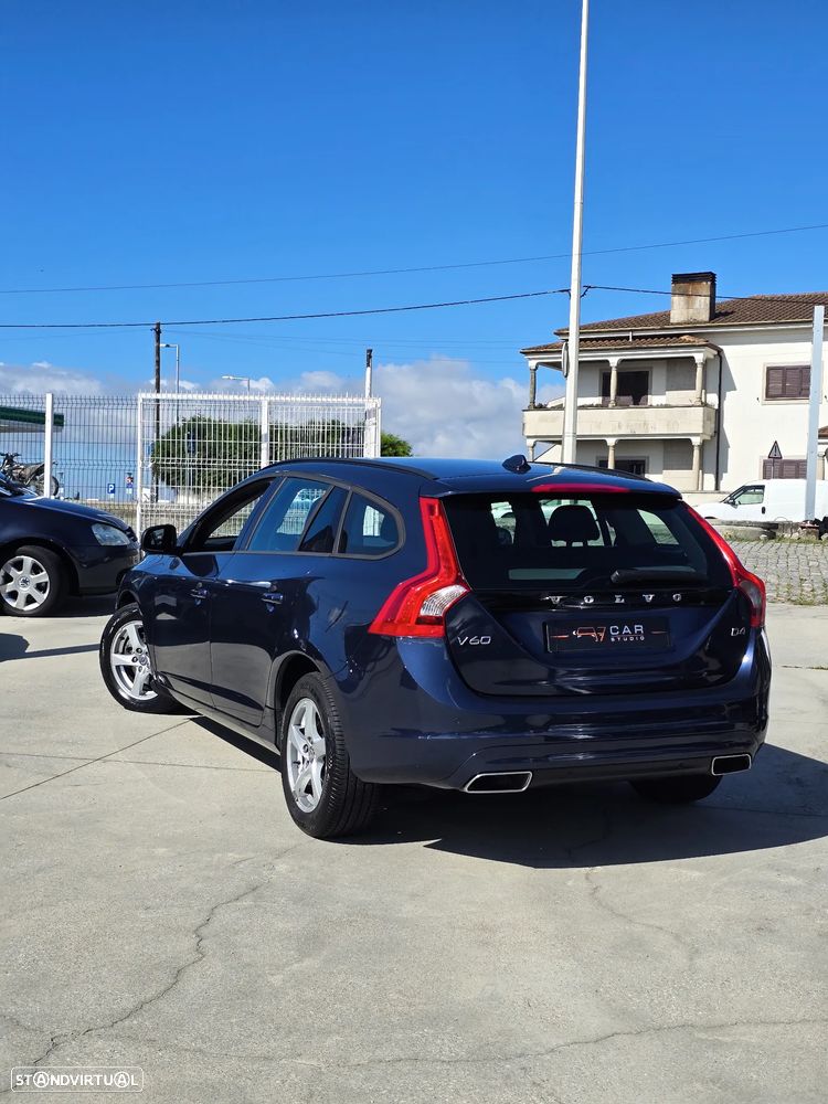 Volvo V60 2.0 D4 Kinetic - 19