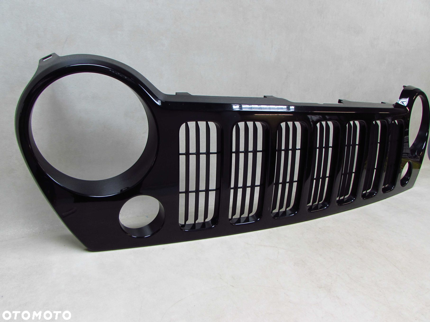 JEEP CHEROKEE KJ LIBERTY LIFT 01-07 GRILL ATRAPA CHLODNICY - 3