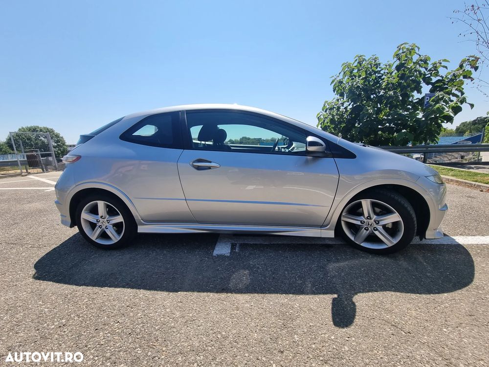 Honda Civic - 4