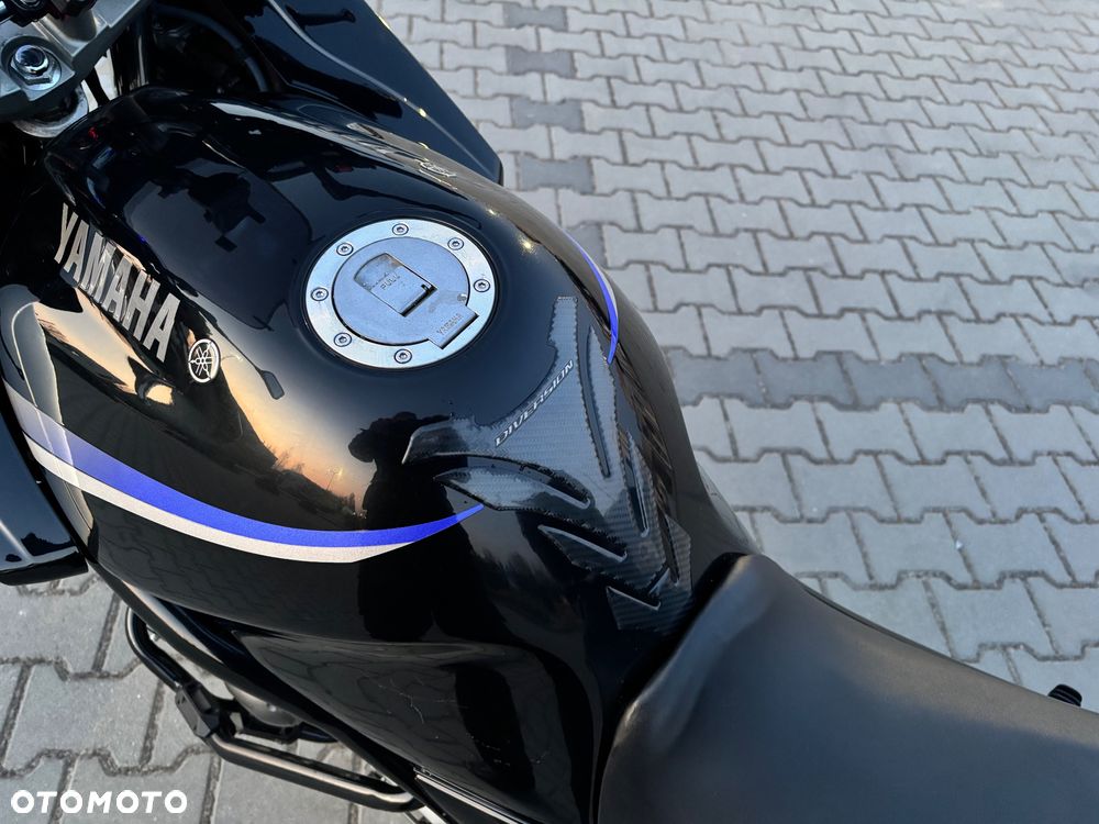 Yamaha XJ - 24
