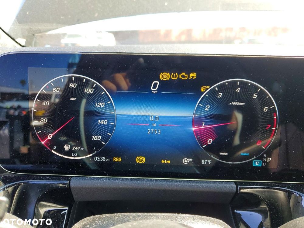 Mercedes-Benz GLA 250 8G-DCT - 10