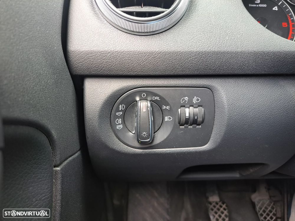 Audi A3 Sportback 1.6 TDI Sport - 13