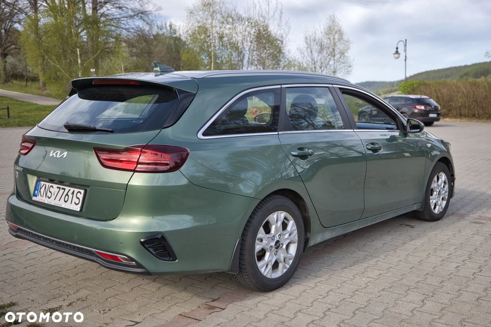 Kia Ceed 1.5 T-GDI M - 3