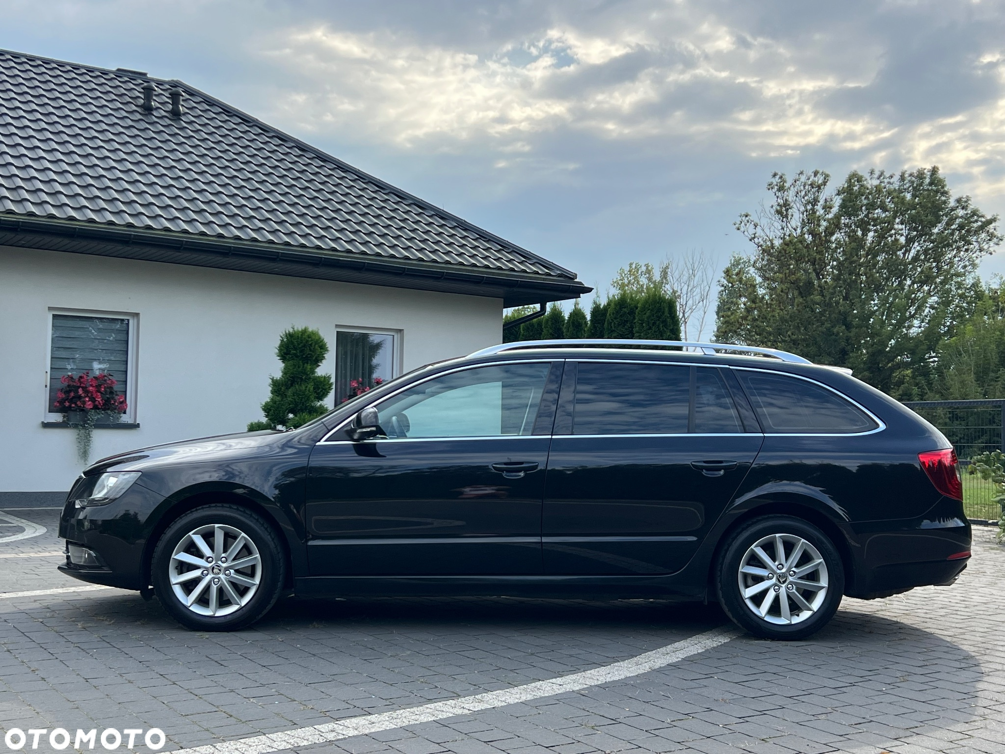 Skoda Superb Combi 2.0 TDI Elegance - 5