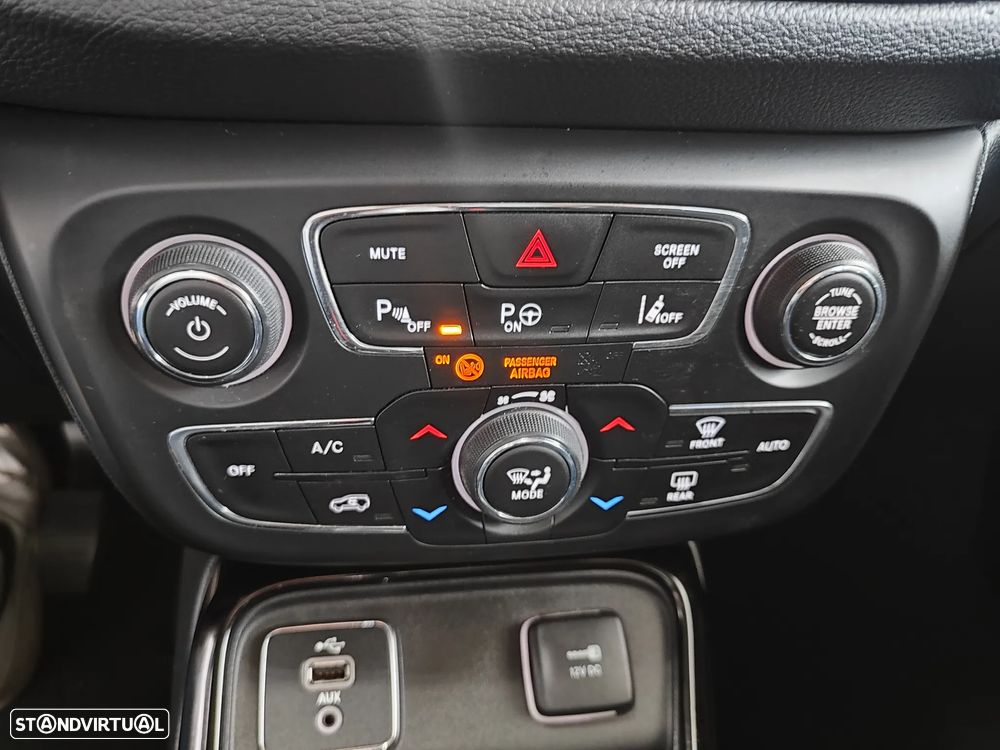 Jeep Compass 1.6 M-Jet Limited - 30