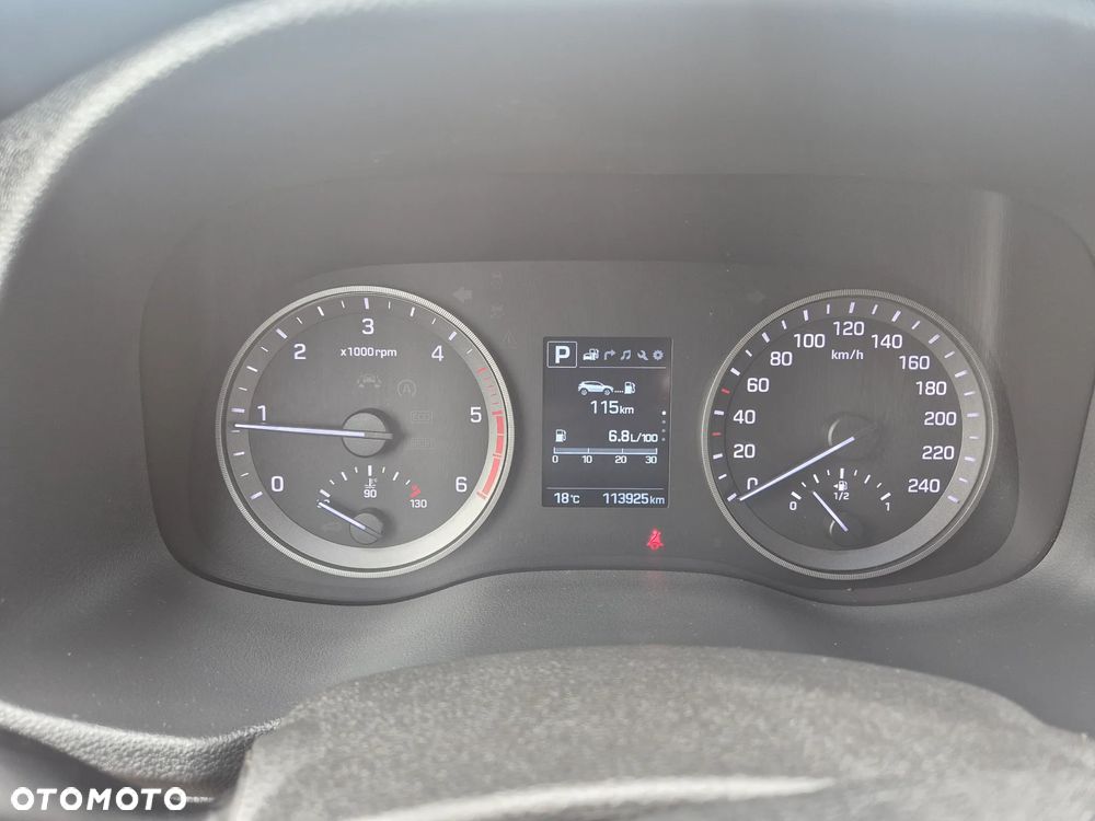 Hyundai Tucson blue 1.7 CRDi 2WD DCT Premium - 12