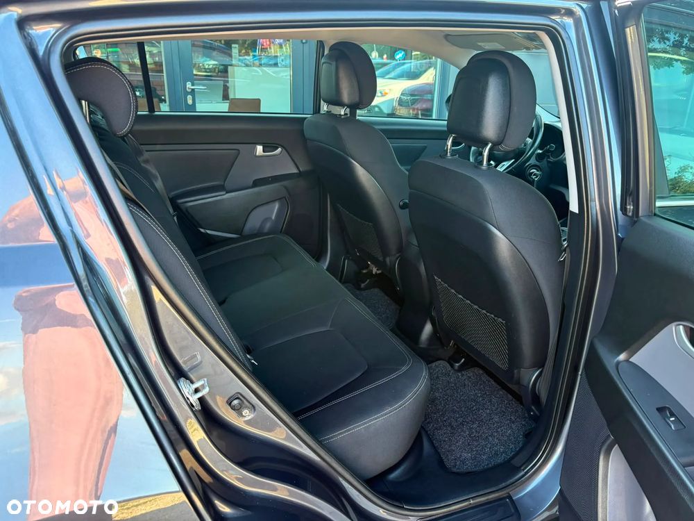 Kia Sportage 1.6 GDI L 2WD - 12