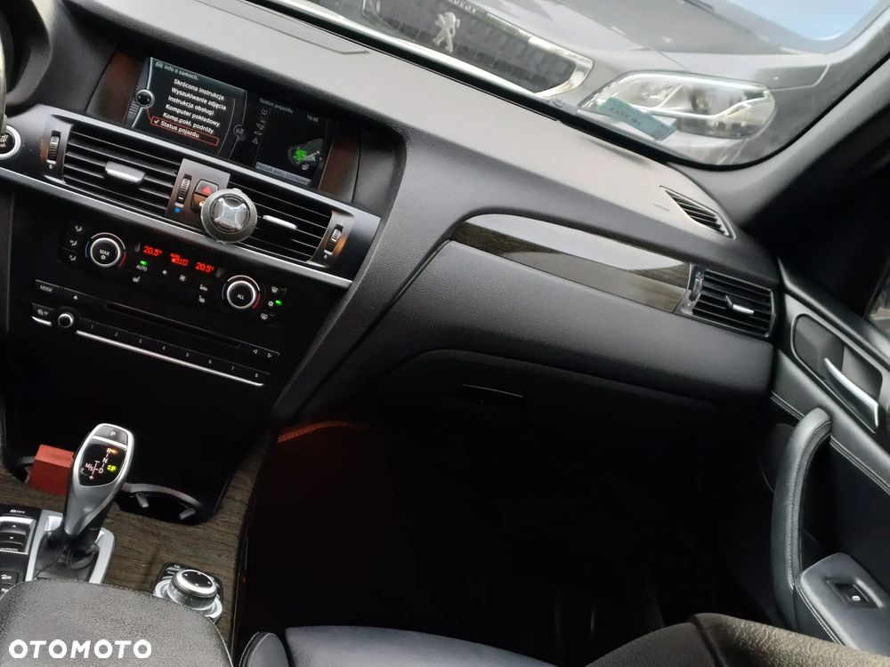BMW X3 xDrive35d - 25
