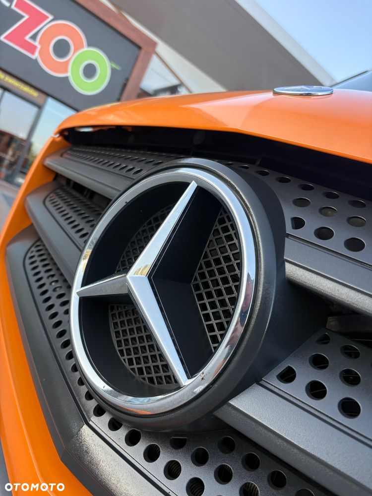 Mercedes-Benz Sprinter - 38