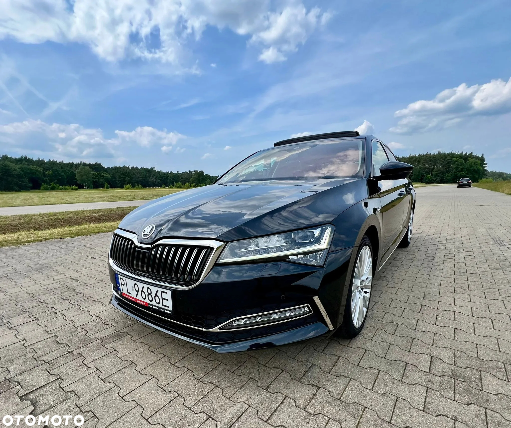 Skoda Superb 2.0 TDI L&K DSG - 6